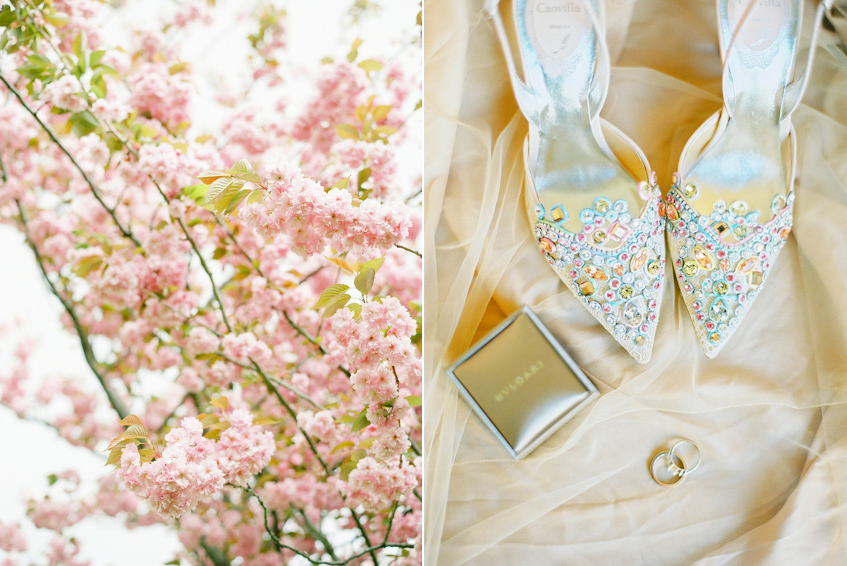 An engagement shoot in Paris. Photography by Zosia Zacharia.