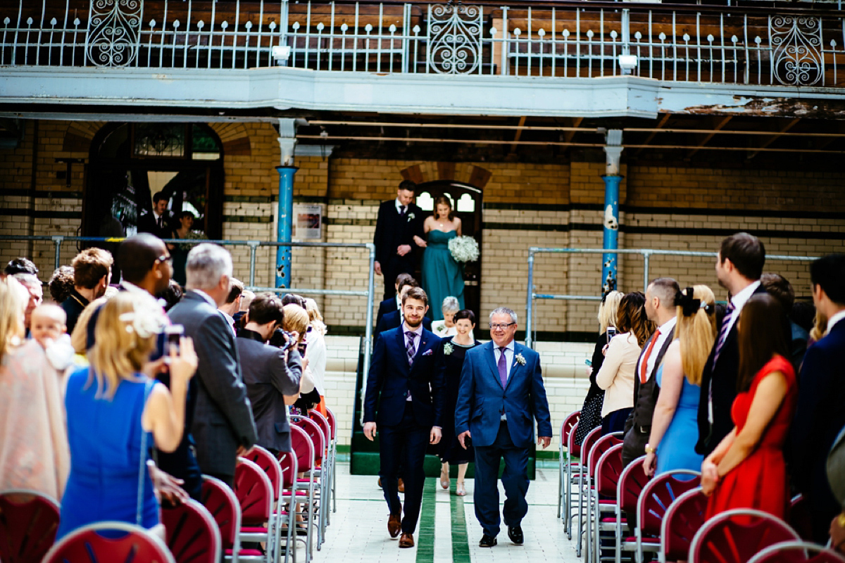 wpid438954 mooshki bride manchester victoria baths wedding 37