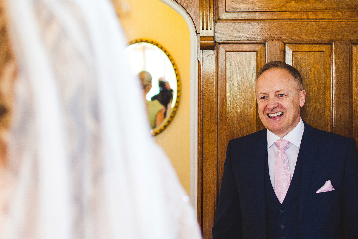 Jenny Packham and wildflower elegance for a Peak District Wedding in pastel shades. Images by S6 Photography.