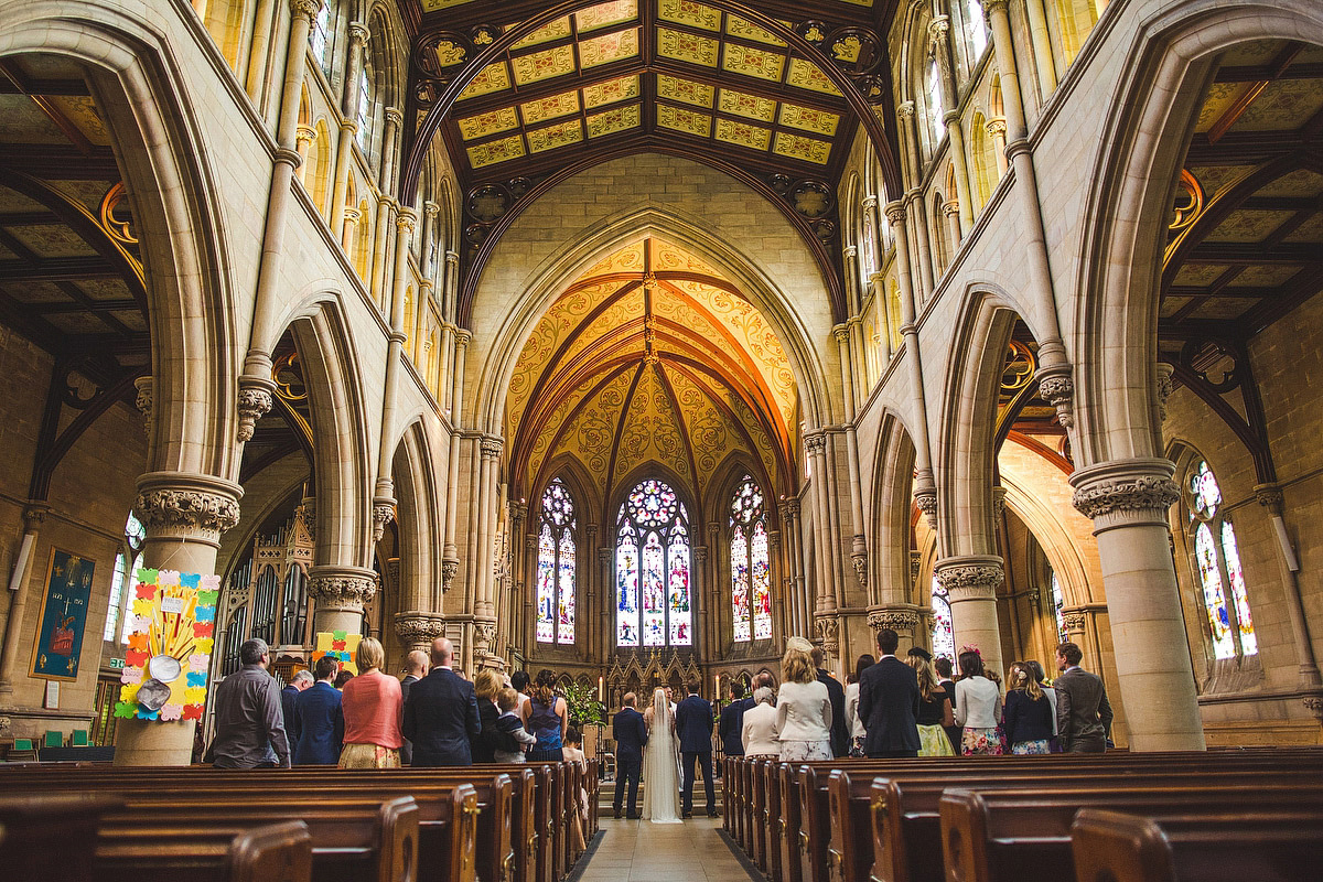 Jenny Packham and wildflower elegance for a Peak District Wedding in pastel shades. Images by S6 Photography.