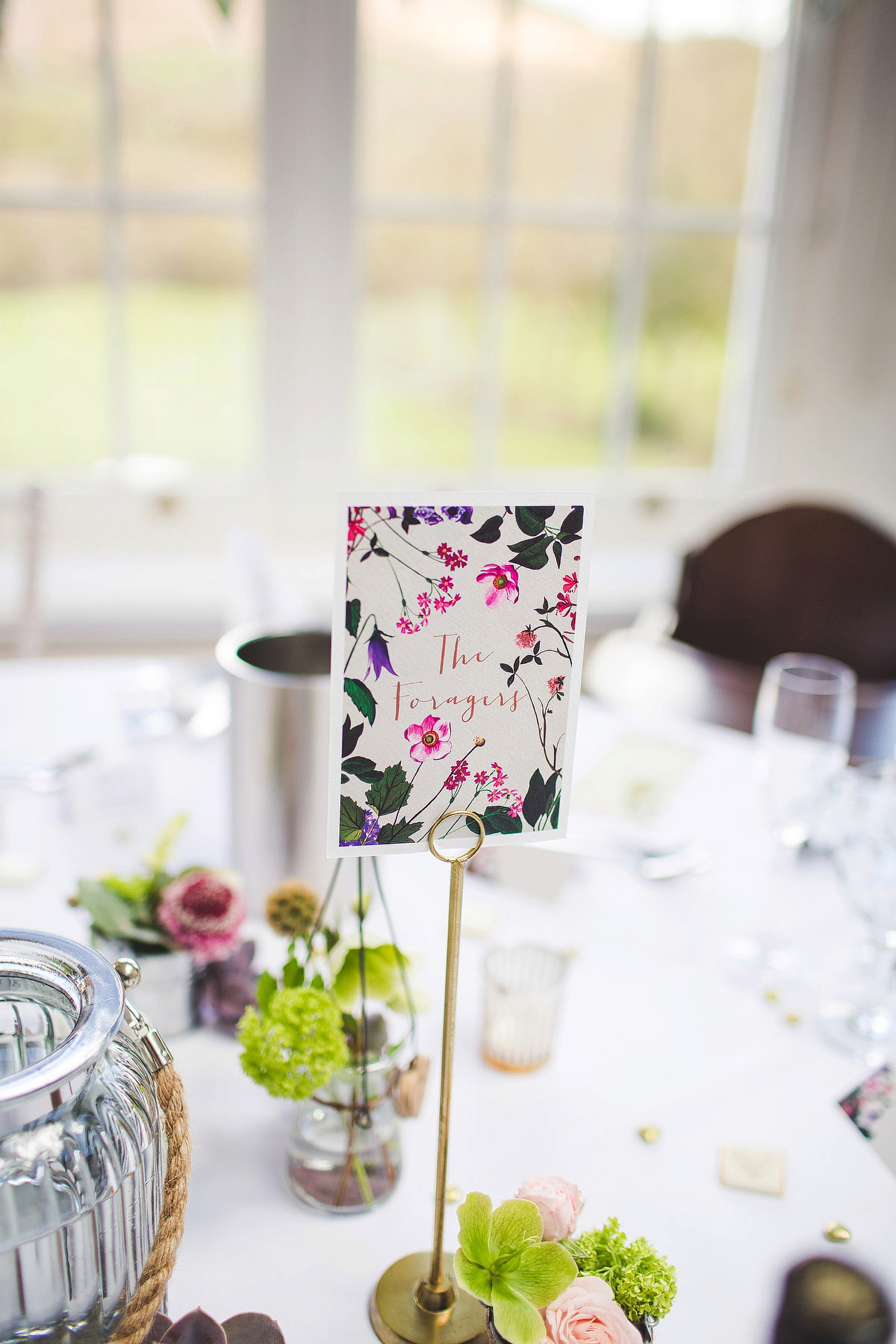 Jenny Packham and wildflower elegance for a Peak District Wedding in pastel shades. Images by S6 Photography.