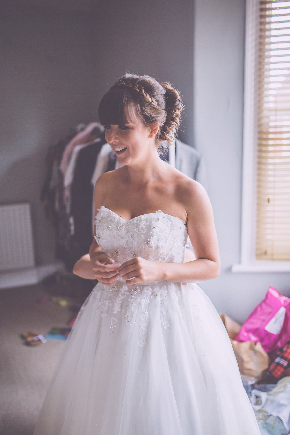 Georgie wore a 1950's inspired Essense of Australia gown for her rustic and rural Somerset barn wedding. Photography by Naomi Jane.