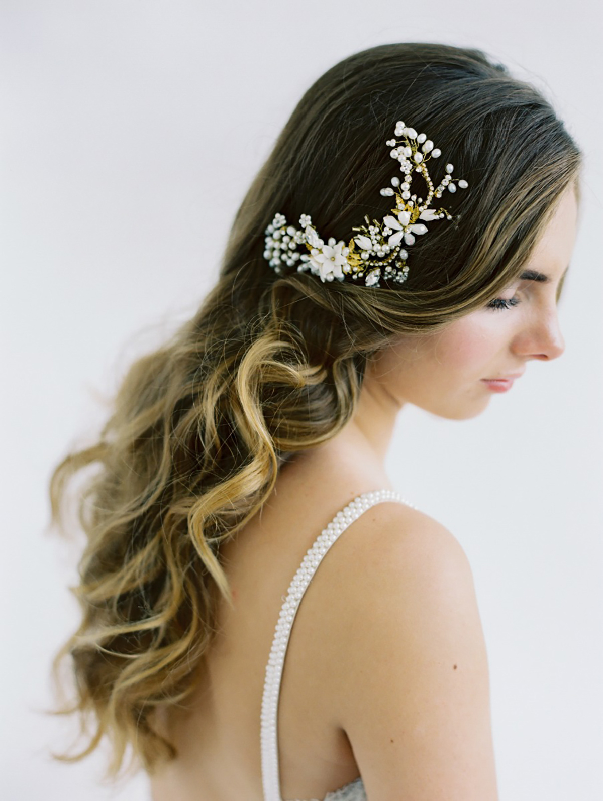 La Belle - classic, contemporary, fine art and romantic handmade wedding veils, headpieces and bridal adornments.