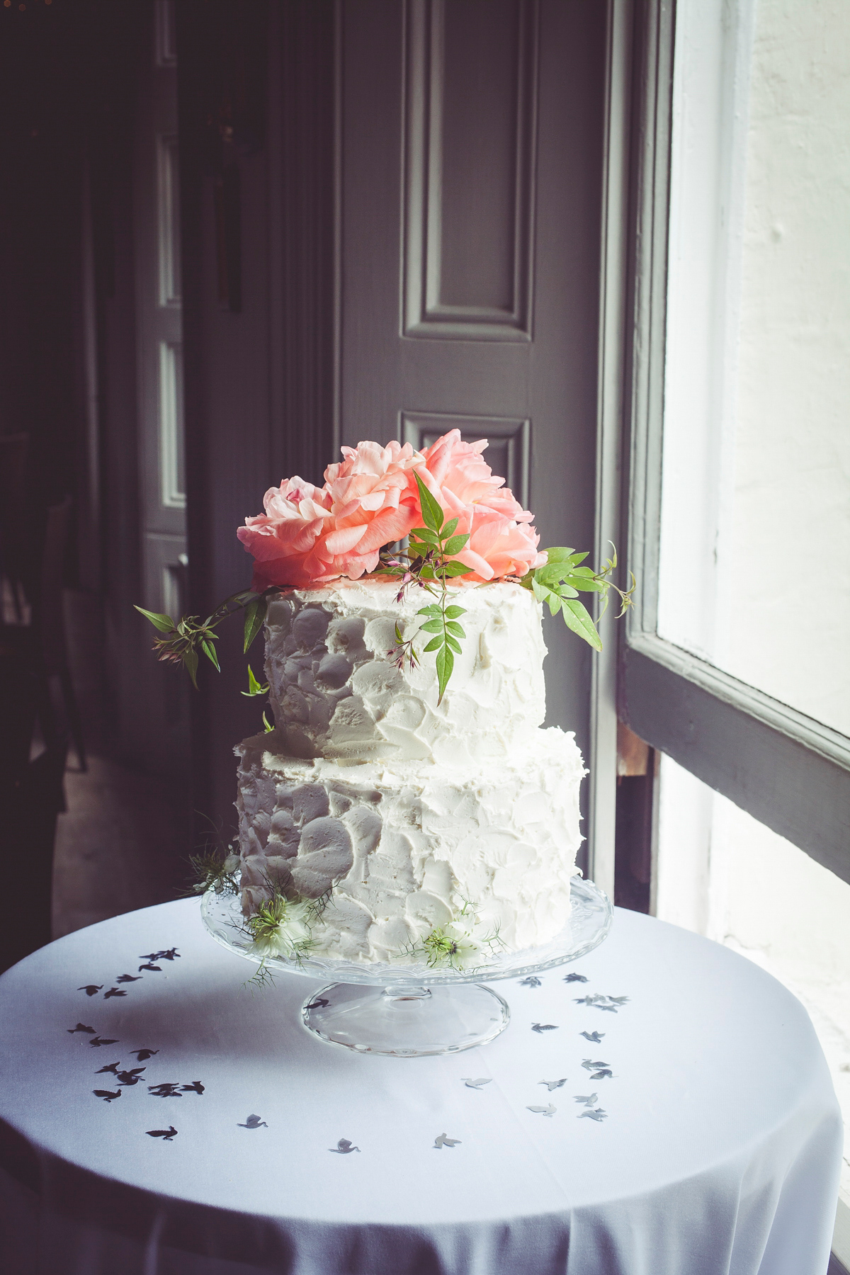 Holly wore a Grace Loves Lace gown for her modern wedding planned in just 2 weeks. The venue was The Asylum chapel in London. Photography by My Beautiful Bride.