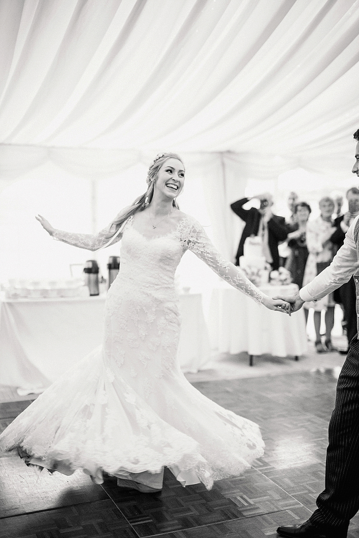 Wedding stationery and illusrator Isabel of Bel & Bee wore an Essense of Australia gown for her English country wedding full of charm. Images by Faye Cornhill.