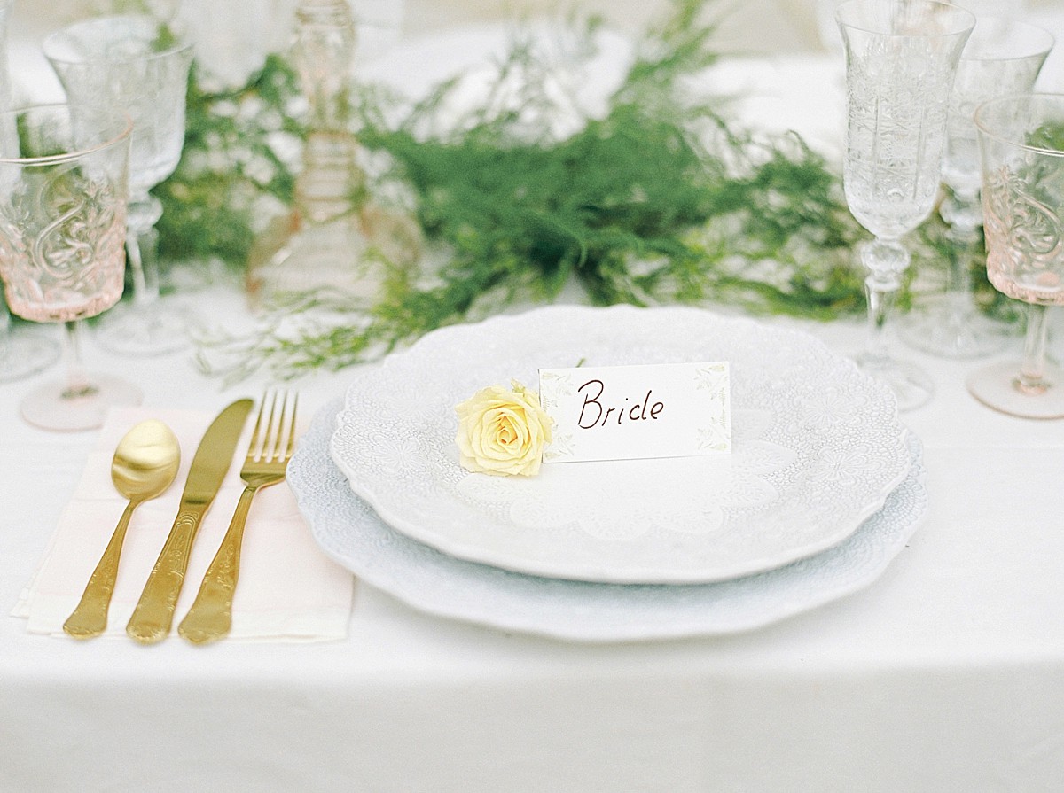Leafy green, elegant and luxe wedding tablescape styling by Duchess & Butler.