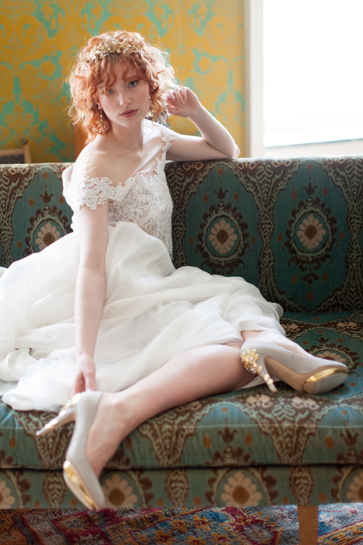 Opulent glamour inspiration for brides. Photography by Kerry Bartlett. Opulent glamour inspiration for brides. Photography by Kerry Bartlett.
