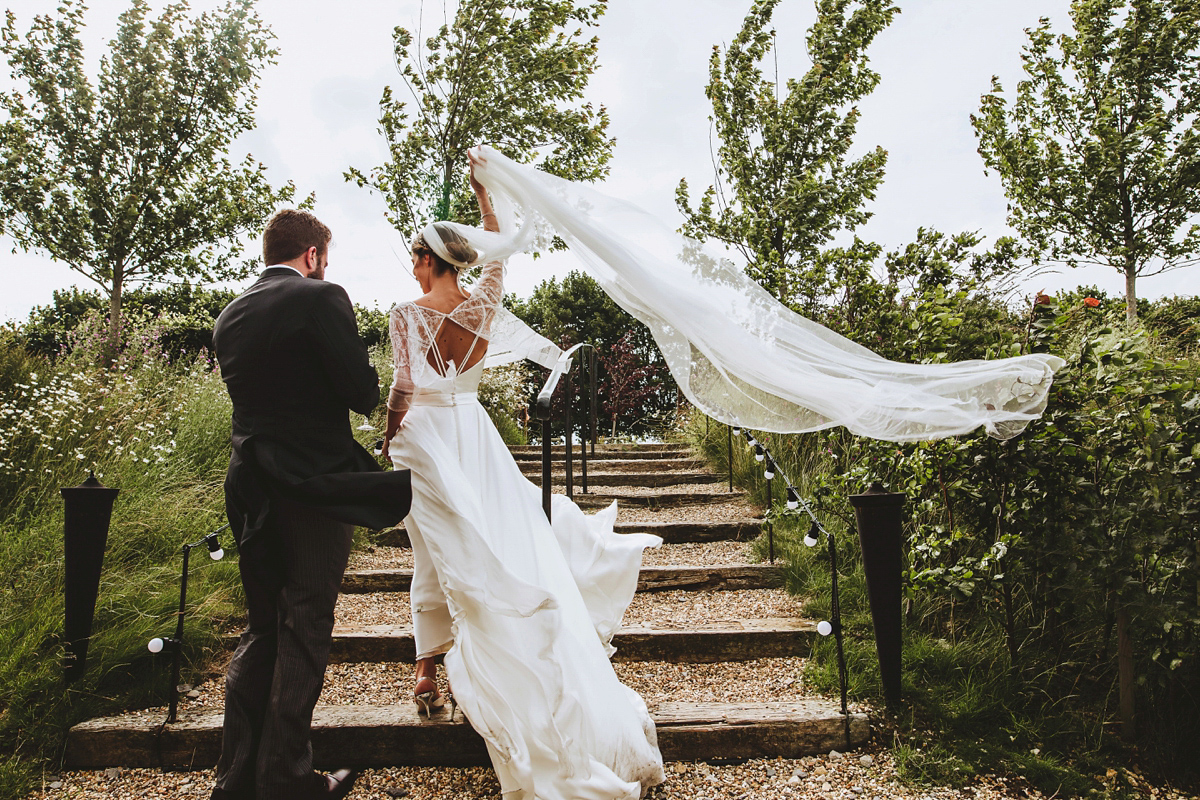 Chrissie wore a Stephanie Allin gown for her wedding at Cripps Barn in the Cotswolds. Photography by Frankee Victoria. Chrissie wore a Stephanie Allin gown for her wedding at Cripps Barn in the Cotswolds. Photography by Frankee Victoria.