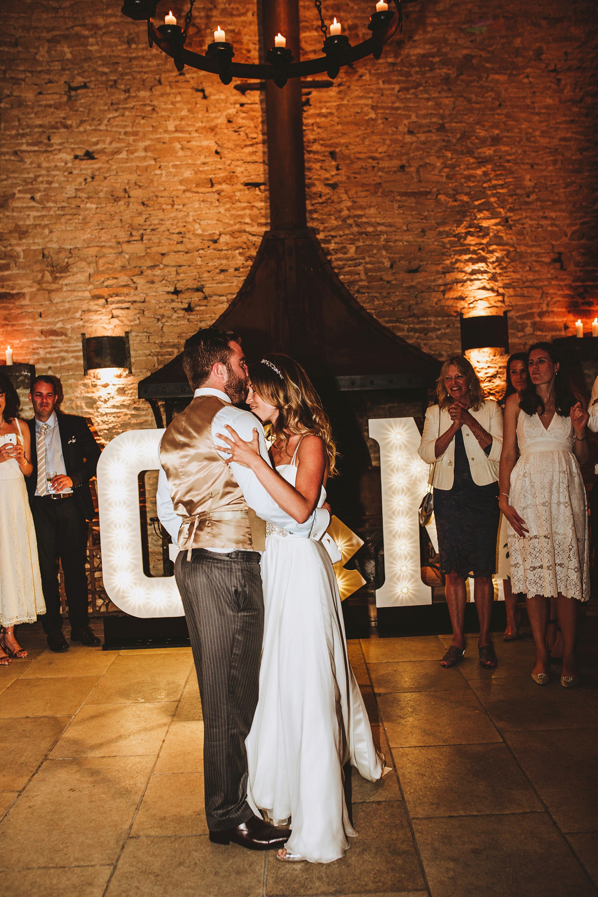 Chrissie wore a Stephanie Allin gown for her wedding at Cripps Barn in the Cotswolds. Photography by Frankee Victoria. Chrissie wore a Stephanie Allin gown for her wedding at Cripps Barn in the Cotswolds. Photography by Frankee Victoria.