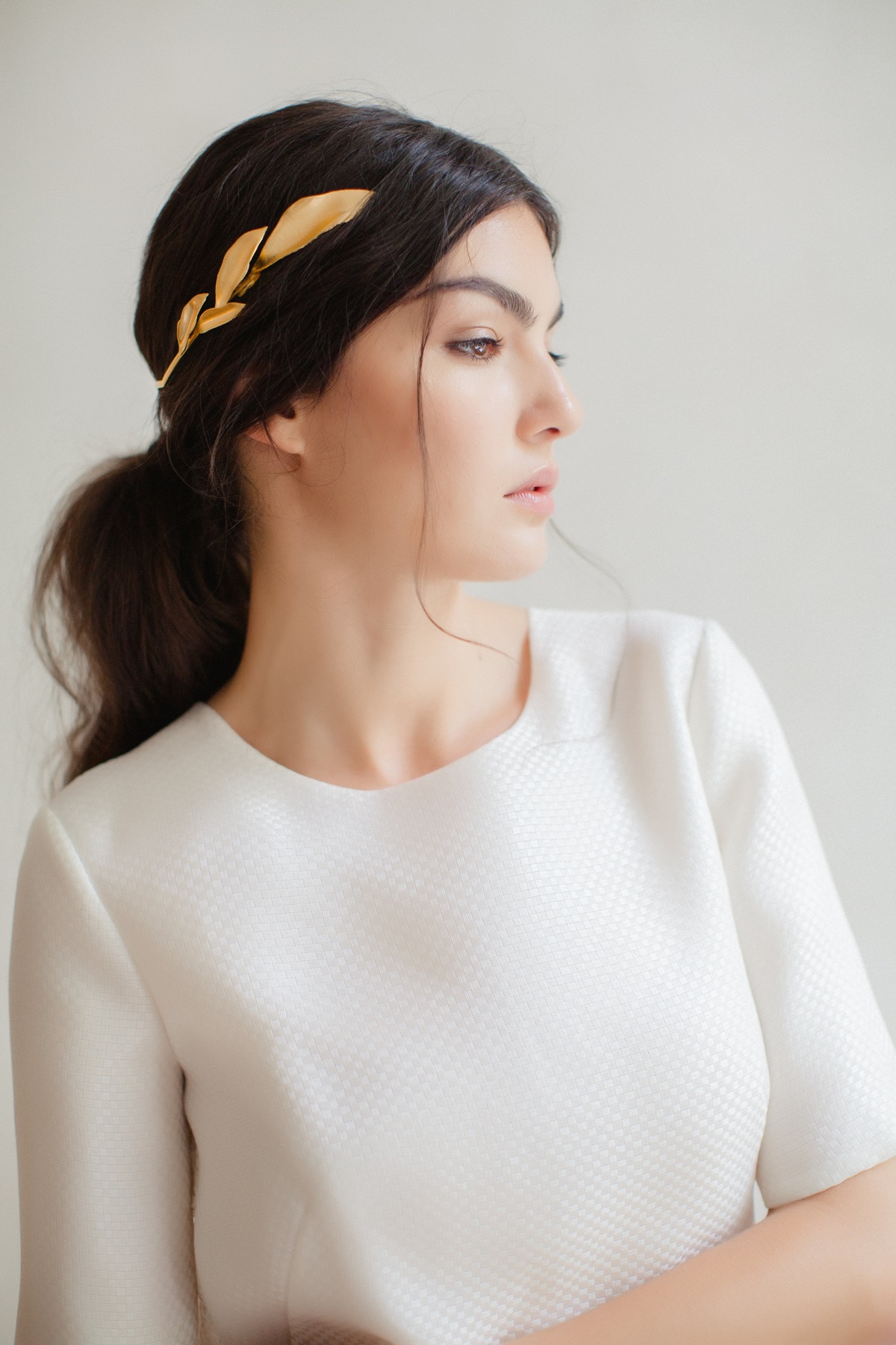 Jannie Baltzer Copenhagen - A 2017 collection of delicate, nature inspired couture bridal headpieces. Jannie Baltzer Copenhagen - A 2017 collection of delicate, nature inspired couture bridal headpieces.