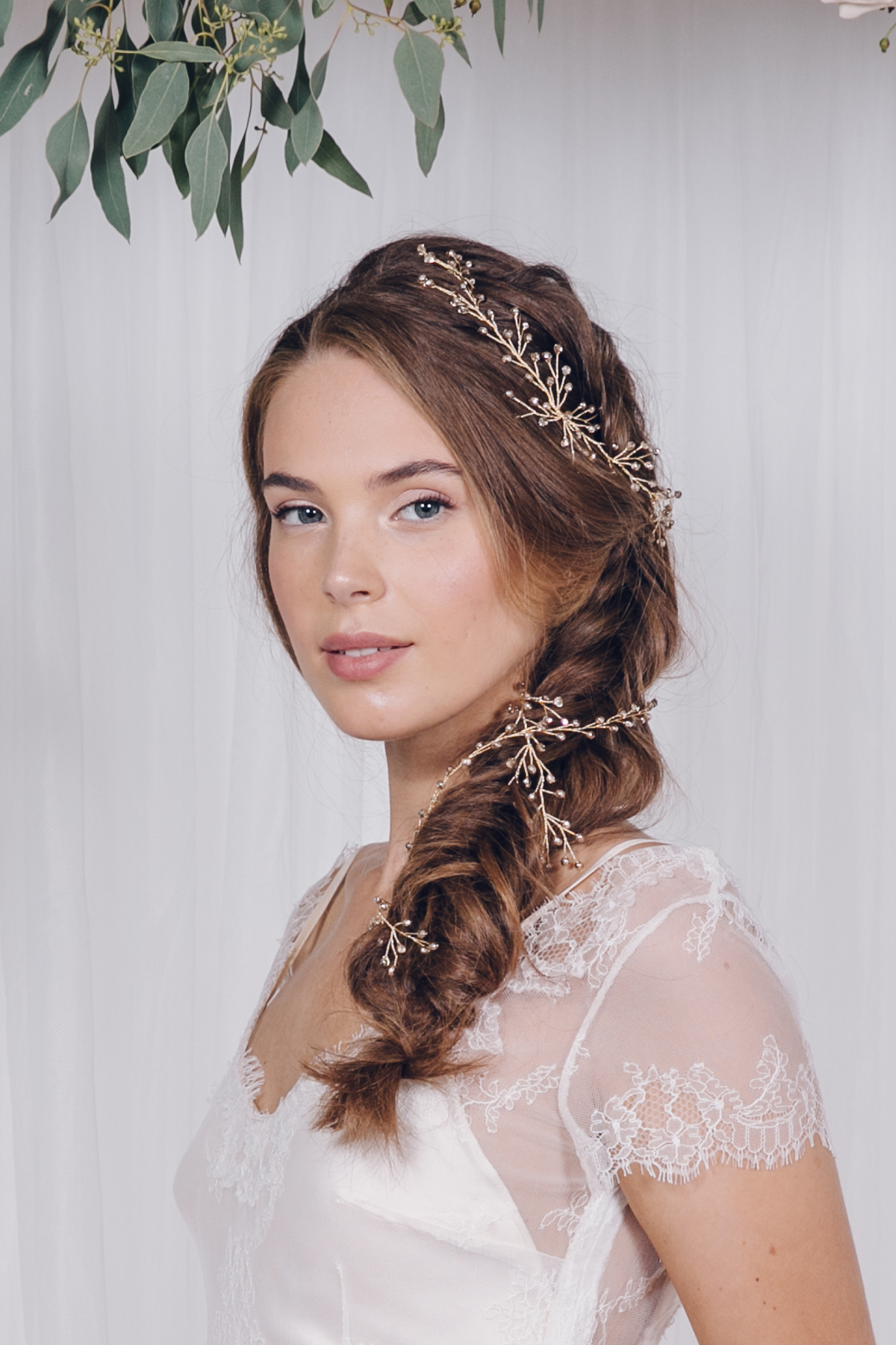 A guide to bridal hair accessory styling with Debbie Carlisle.