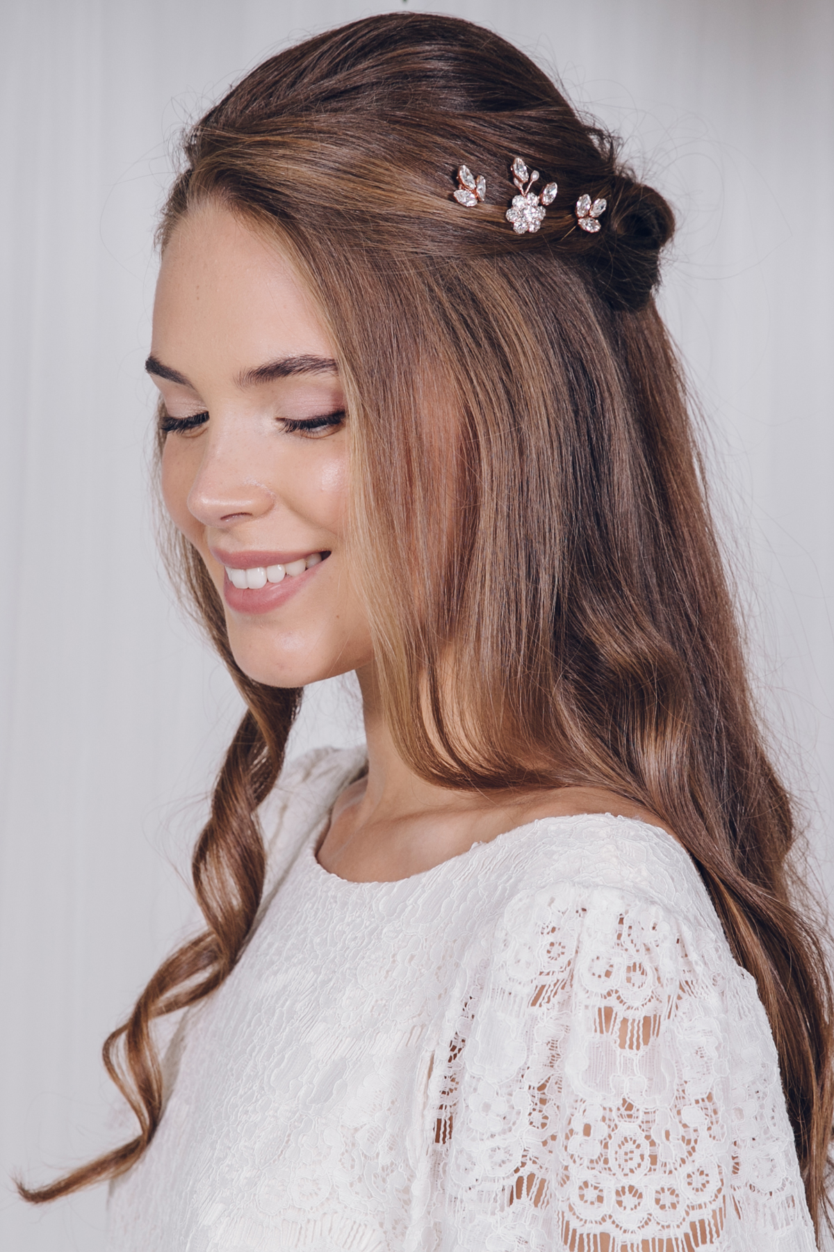 A guide to bridal hair accessory styling with Debbie Carlisle.