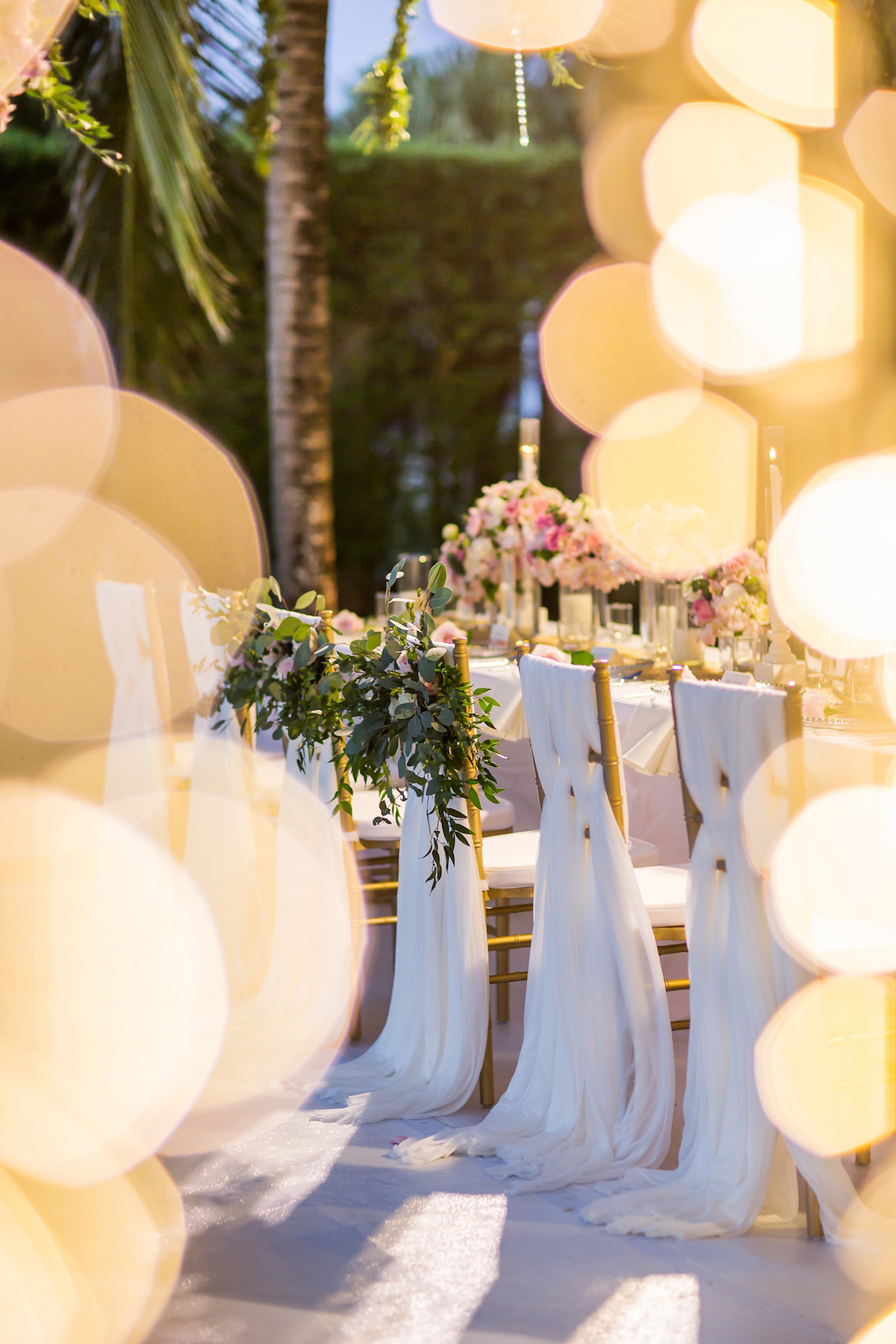 Hong Kiu wore a Jenny Yoo gown and BHLDN tulle skirt for her romantic and elegant wedding in Thailand. The day was planned by 'The Wedding Bliss Thailand'.