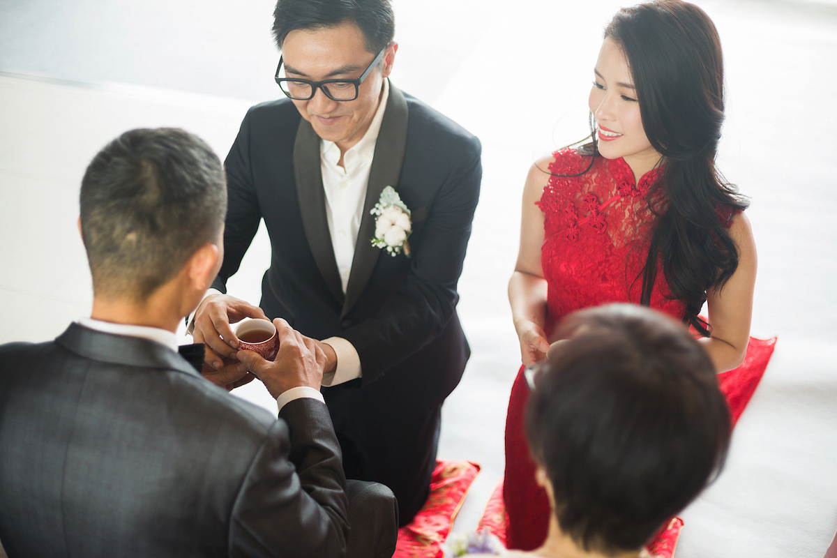 Hong Kiu wore a Jenny Yoo gown and BHLDN tulle skirt for her romantic and elegant wedding in Thailand. The day was planned by 'The Wedding Bliss Thailand'.