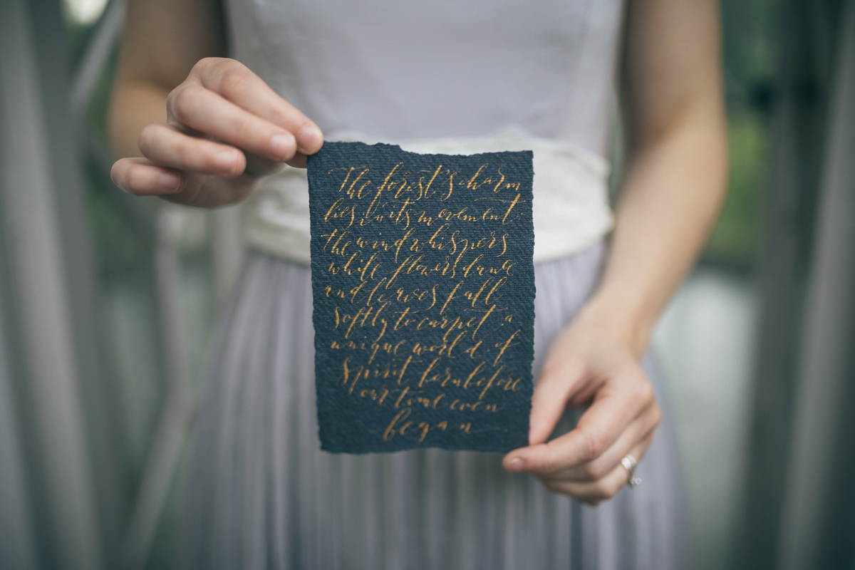 A nature and autumn inspired editorial for the free spirited and creative bride. Calligraphy by Moon & Tide. Captured by Bickerstaff Photograpy.