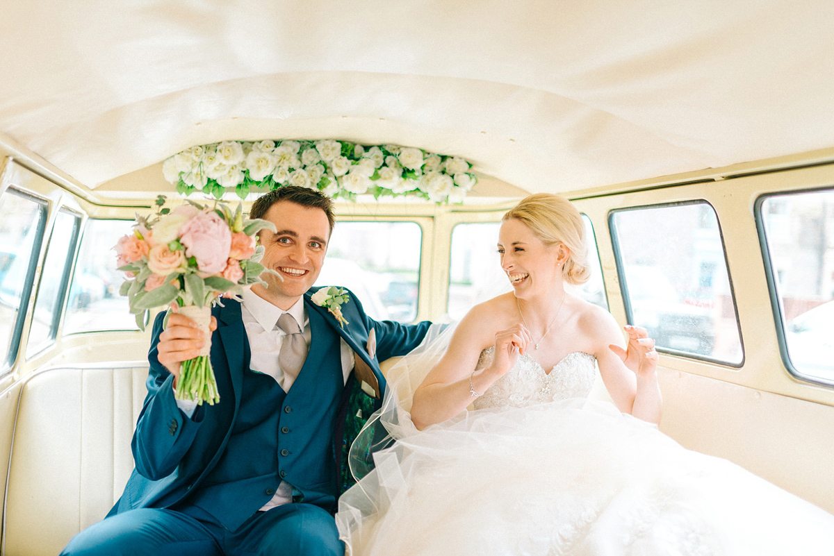 A pretty pastel toned and homemade Spring wedding at Alnwick Treehouse. Photography by Sarah-Jane Ethan.