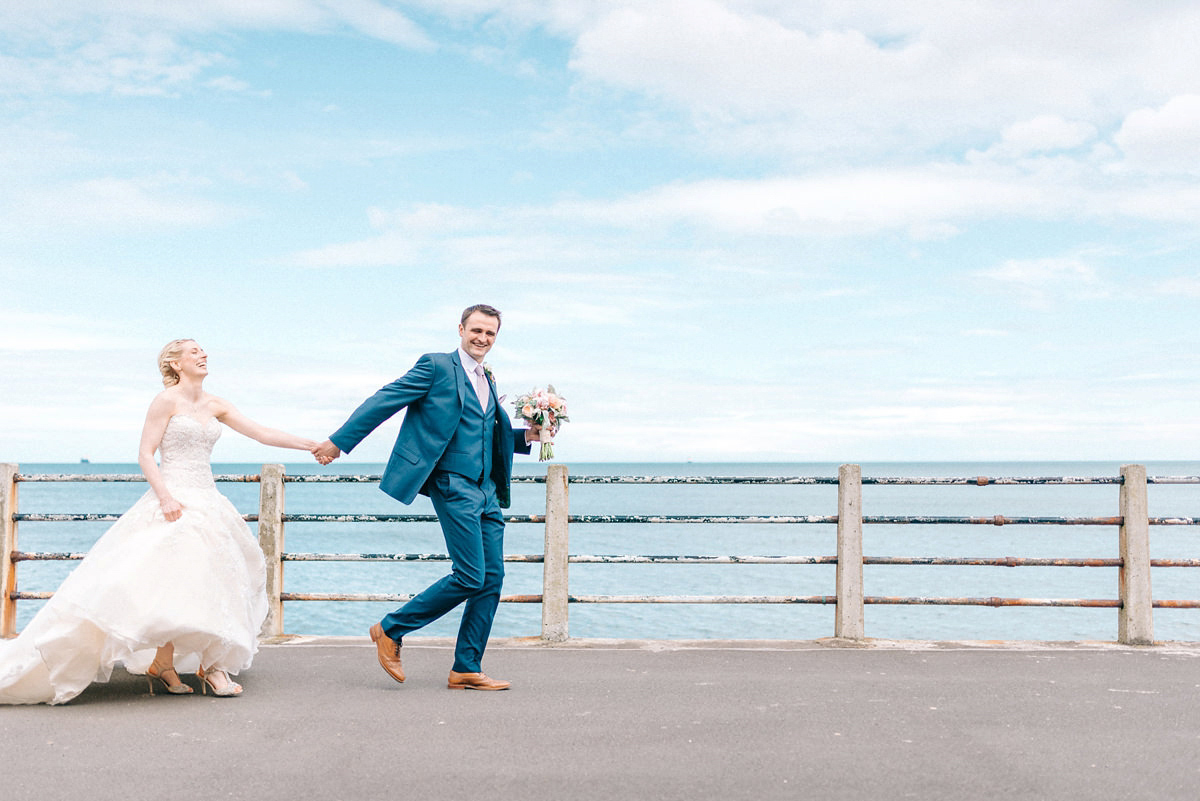 A pretty pastel toned and homemade Spring wedding at Alnwick Treehouse. Photography by Sarah-Jane Ethan.