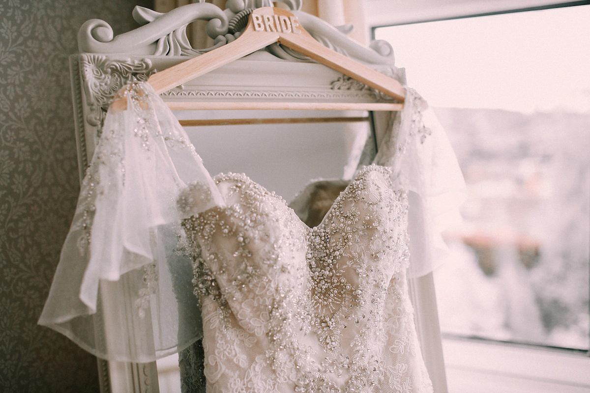 A festival inspired farm wedding in shades of peach. Photography by Rosie Hardy and Adam Bird.