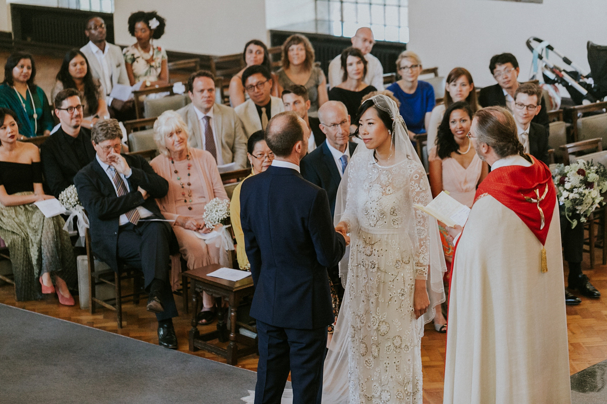 Bride Su wore a Needle & Thread wedding dress for her modern and elegant London wedding. She and her husband Nik met through online dating agency, Guardian Soulmates.