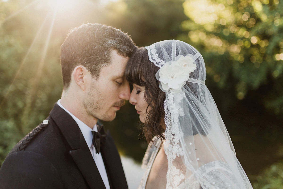 Janes Dress Studio Long Lace Wedding Veil 3 Meters Long Cathedral Bridal Veil with Hair Comb