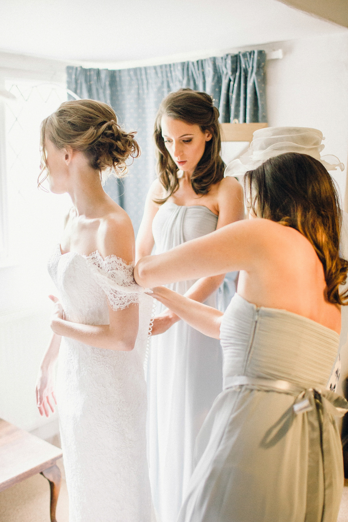 Kirsty wore a Stewart Parvin gown for her elegant and charming English Lake District wedding. Photography by Jessica Reeve.