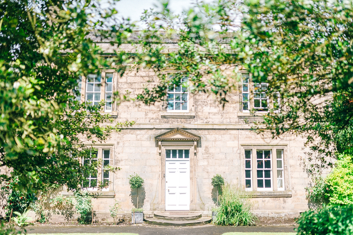 Jade wore Mori Lee for her elegant Victorian glasshouse wedding at Hexham Gardens. Photography by Sarah-Jane Ethan.