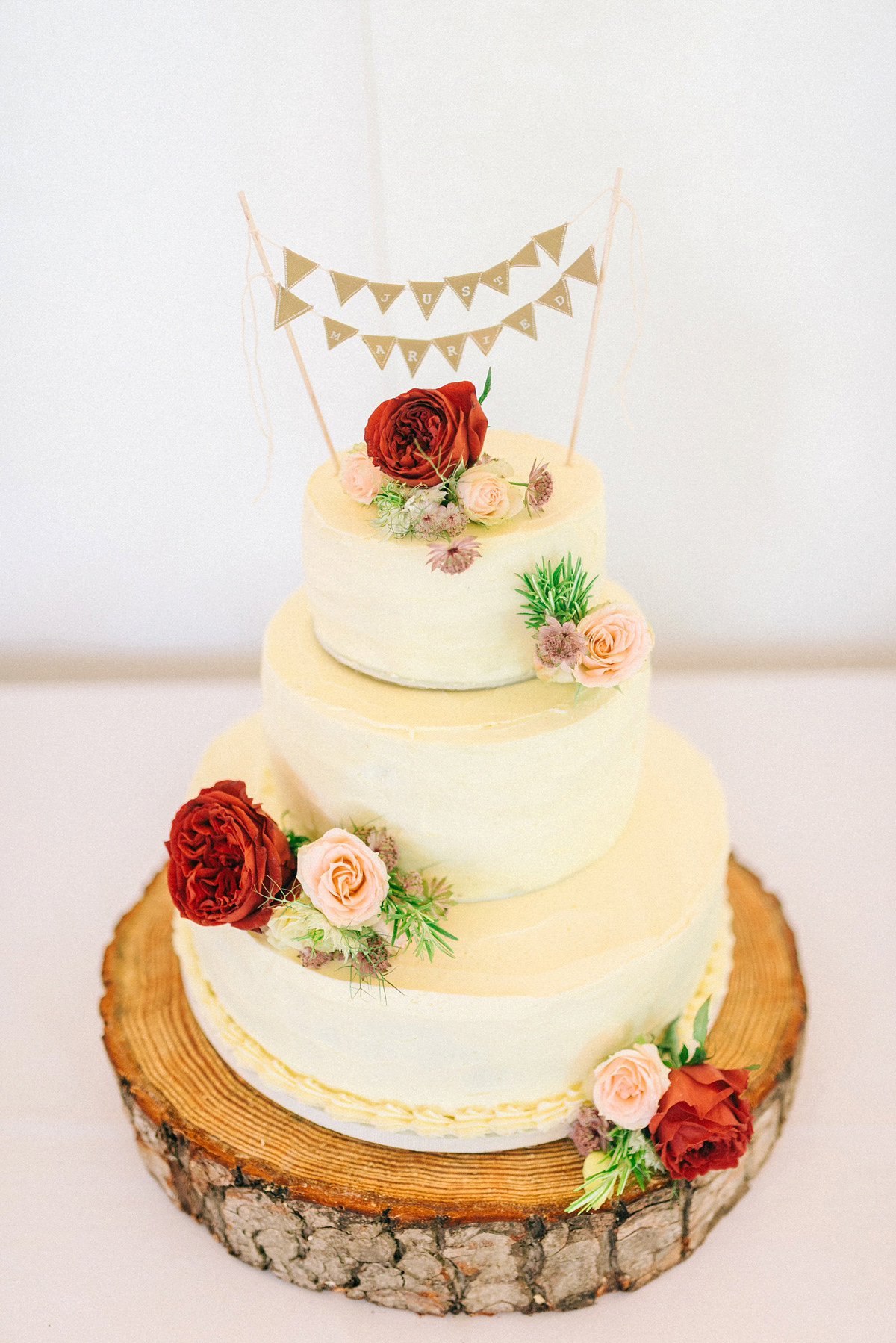 Jade wore Mori Lee for her elegant Victorian glasshouse wedding at Hexham Gardens. Photography by Sarah-Jane Ethan.