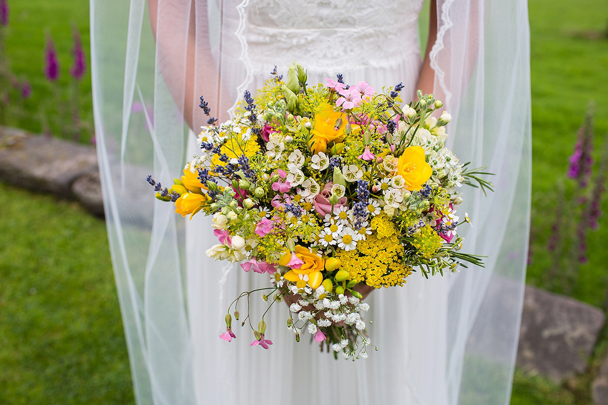 wpid463799 dana bolton country barn wedding 15