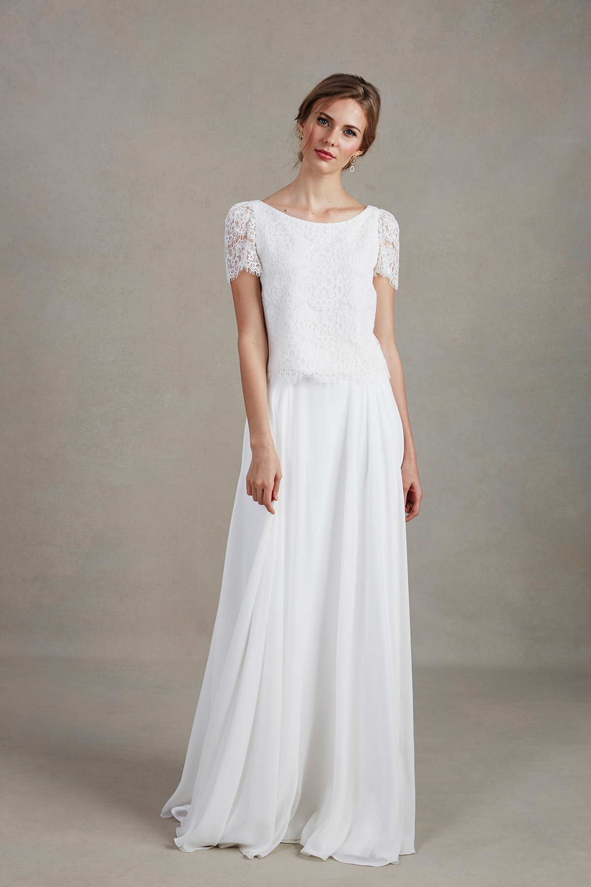 Your invitation to the Sally Lacock sample sale.
