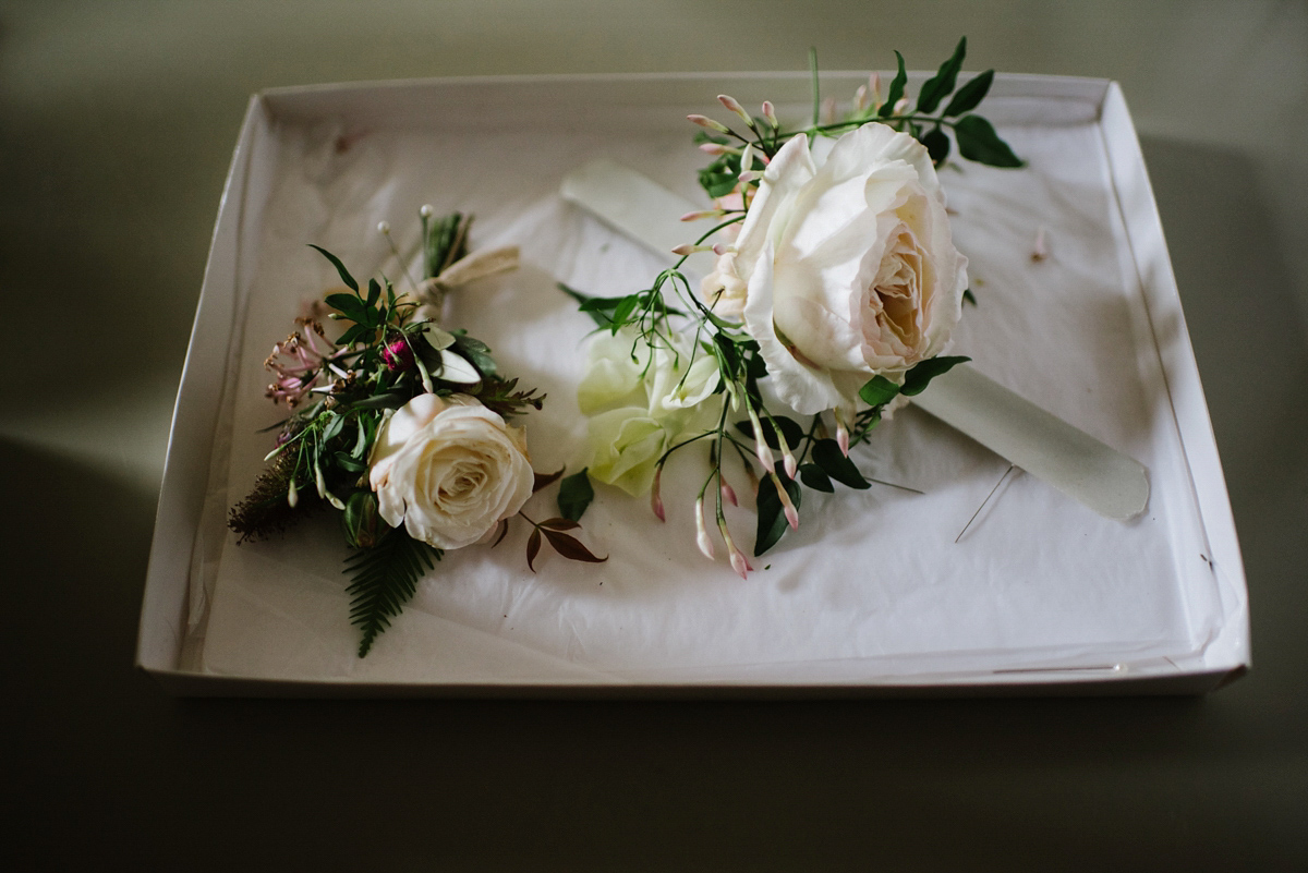 belle and bunty dress london wedding ed godden photography 92 1