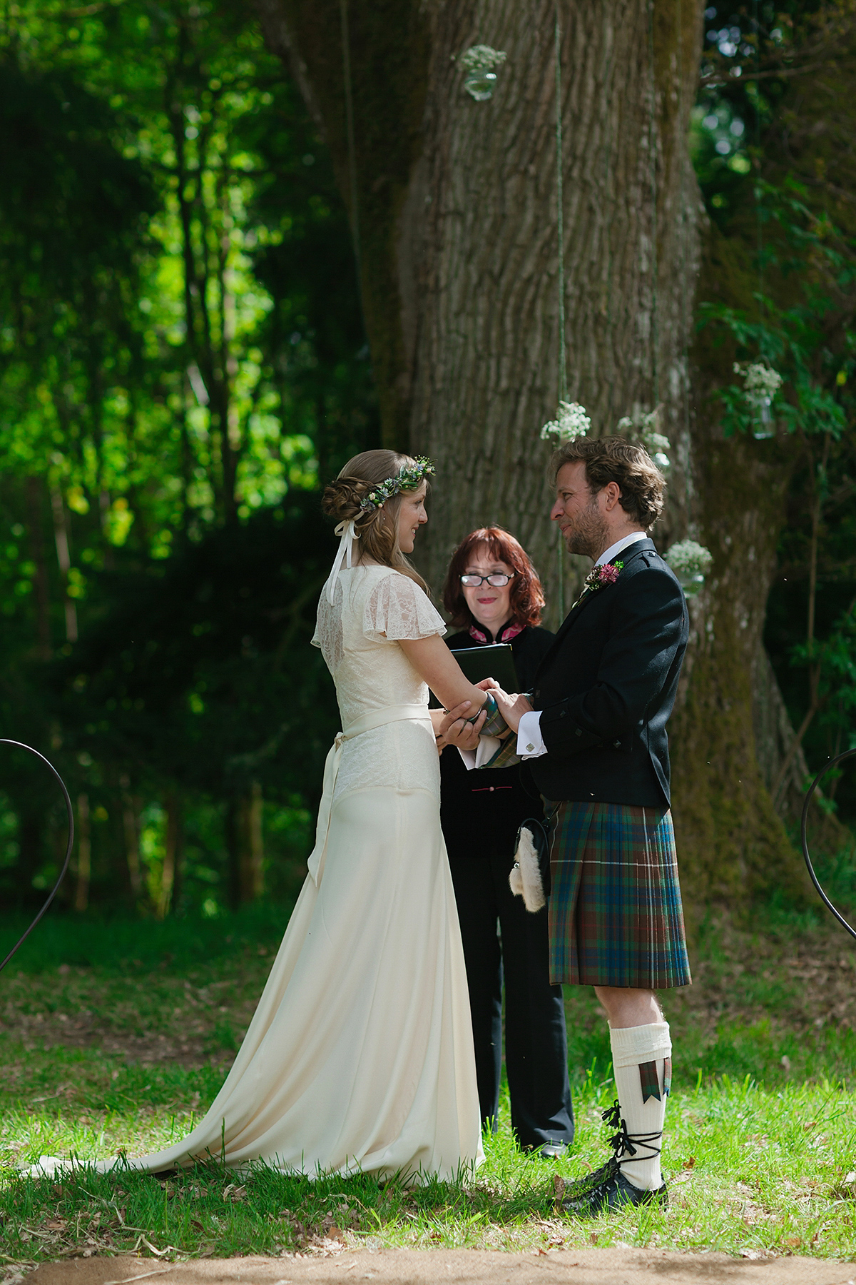 belle and bunty humanist outdoor wedding 21 1