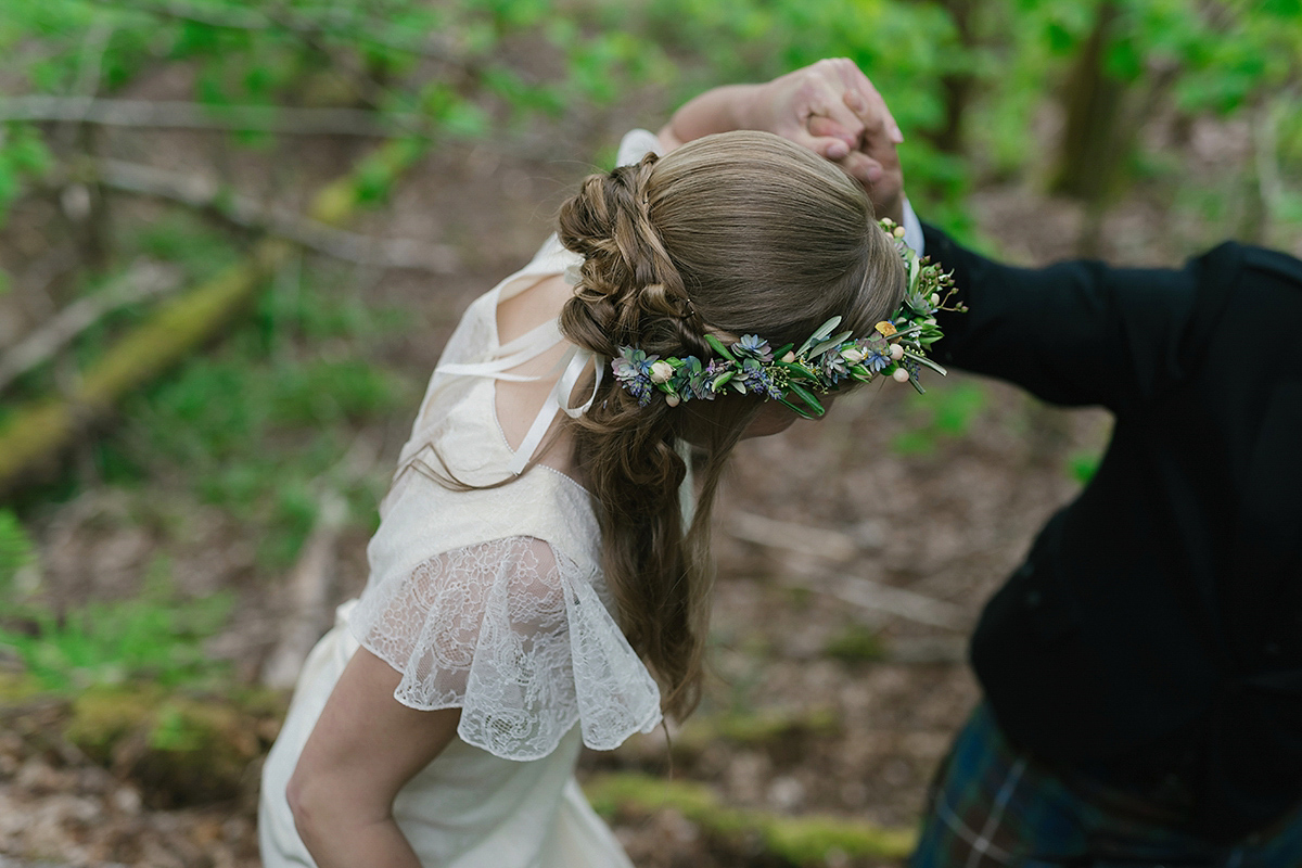 belle and bunty humanist outdoor wedding 33 1