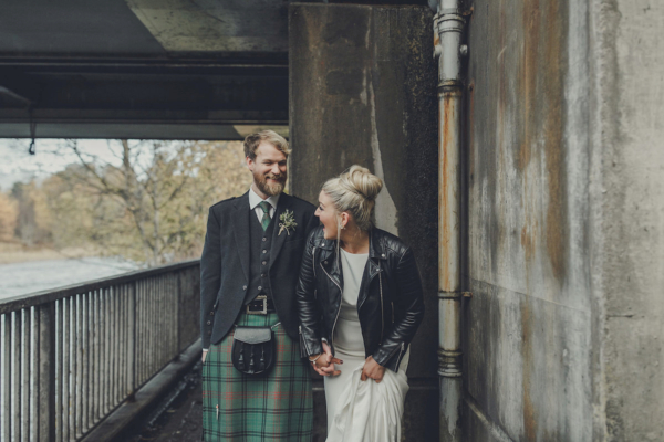 A Long Sleeved Stewart Parvin Dress for a Minimalist and Uncomplicated Match.Com Wedding