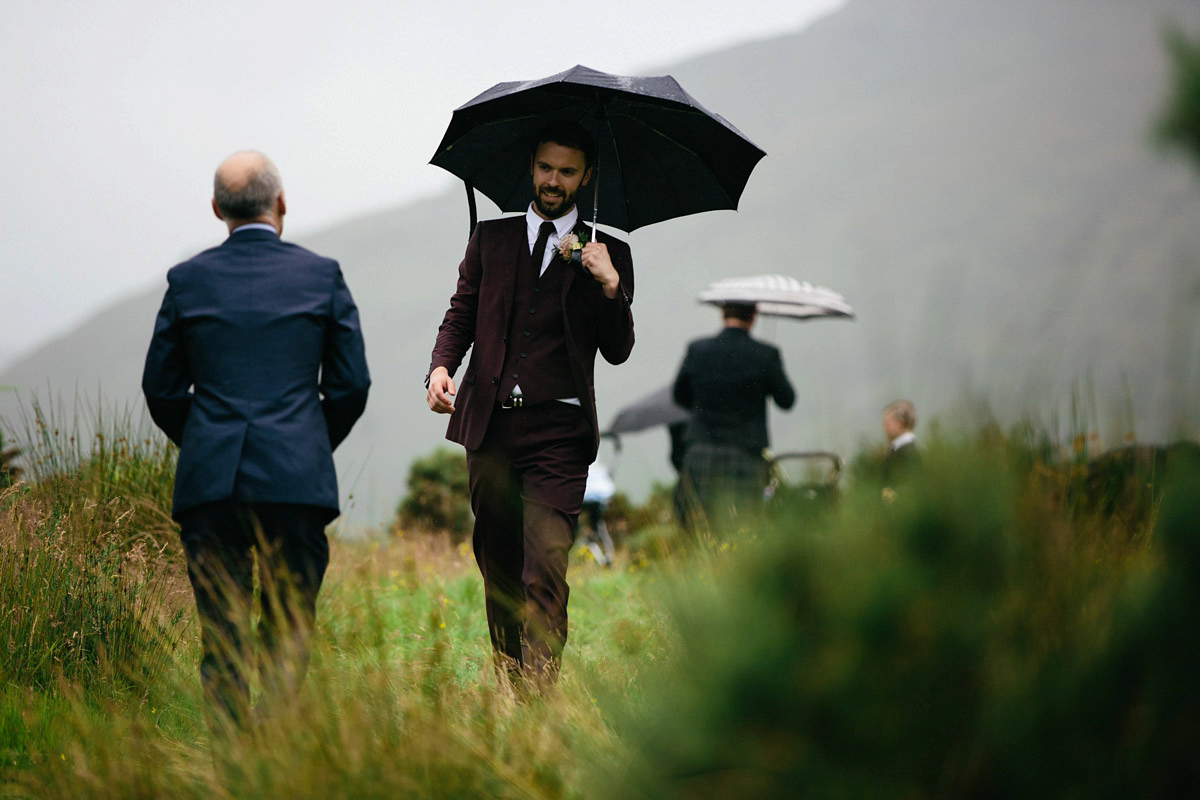 Jillian wore a dusky pink 2-piece dress by Watters for her romantic outdoor wedding ceremony in Scotland. Captured by MIrrorbox Photography.