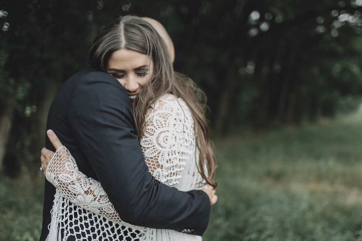 Toria wore a Rue de Seine gown for her natural, organic, Kinfolk inspired and bohemian wedding. Photography by Kat Hill. Toria wore a Rue de Seine gown for her natural, organic, Kinfolk inspired and bohemian wedding. Photography by Kat Hill.