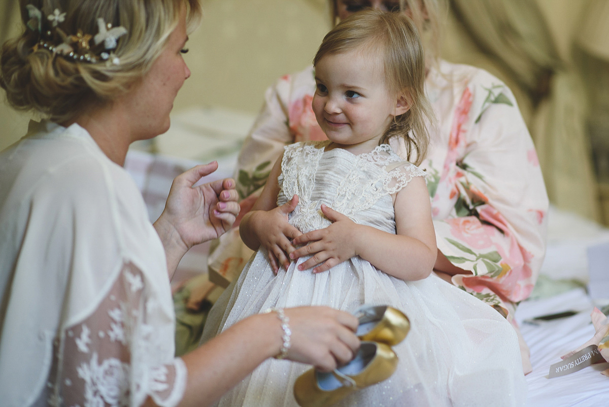 Helaina and Dan had an English country garden-meets French boho chic wedding at Chateau La Durantie in The Dordogne. Photography by Rik Pennington.