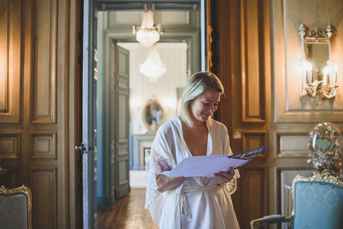 Helaina and Dan had an English country garden-meets French boho chic wedding at Chateau La Durantie in The Dordogne. Photography by Rik Pennington.