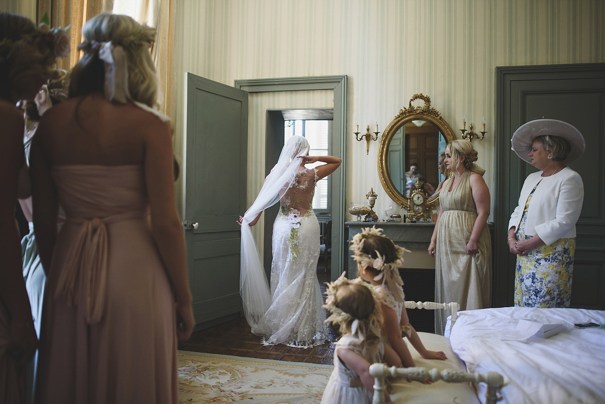 Helaina and Dan had an English country garden-meets French boho chic wedding at Chateau La Durantie in The Dordogne. Photography by Rik Pennington.