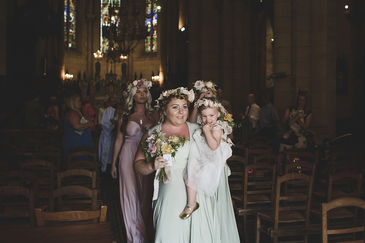 Helaina and Dan had an English country garden-meets French boho chic wedding at Chateau La Durantie in The Dordogne. Photography by Rik Pennington.