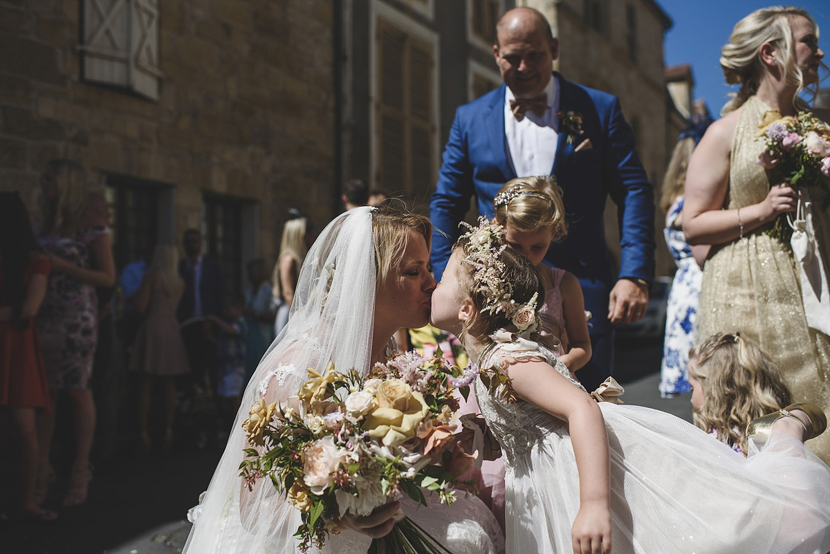 Helaina and Dan had an English country garden-meets French boho chic wedding at Chateau La Durantie in The Dordogne. Photography by Rik Pennington.