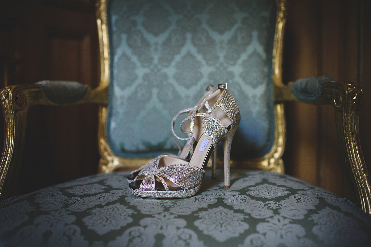 Helaina and Dan had an English country garden-meets French boho chic wedding at Chateau La Durantie in The Dordogne. Photography by Rik Pennington.