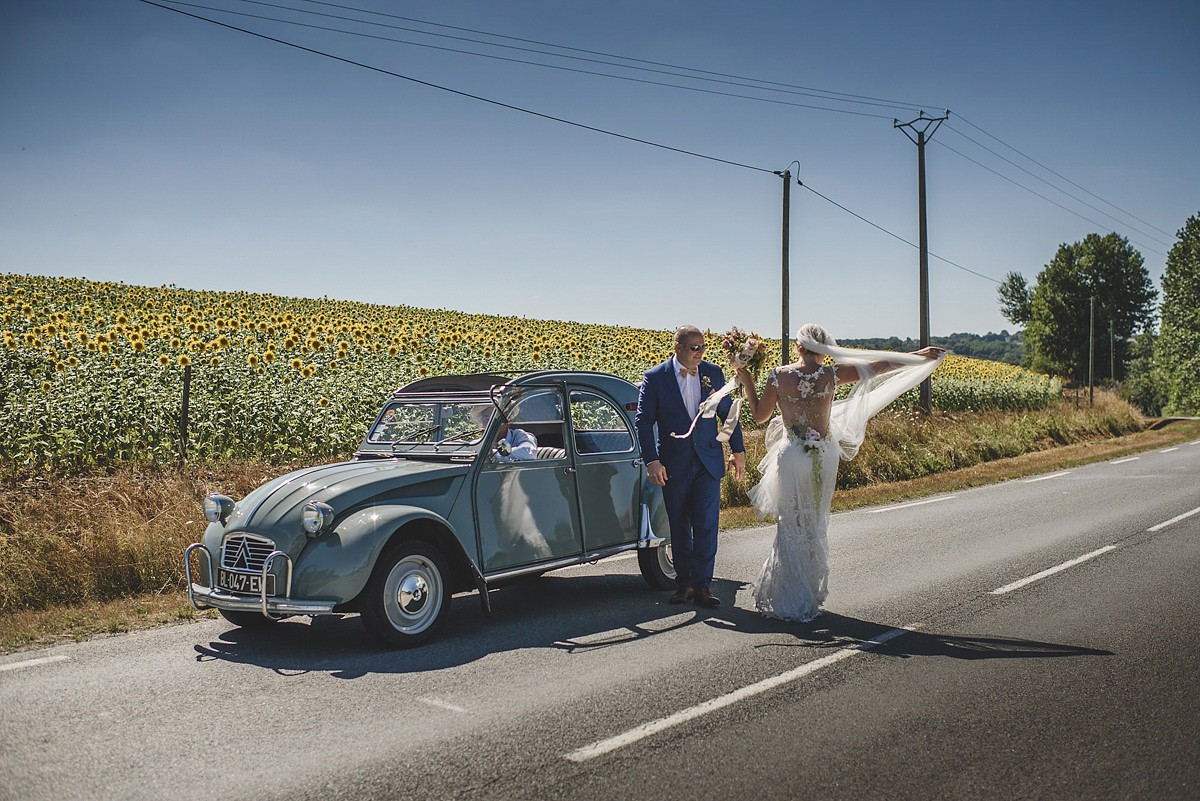 Helaina and Dan had an English country garden-meets French boho chic wedding at Chateau La Durantie in The Dordogne. Photography by Rik Pennington.