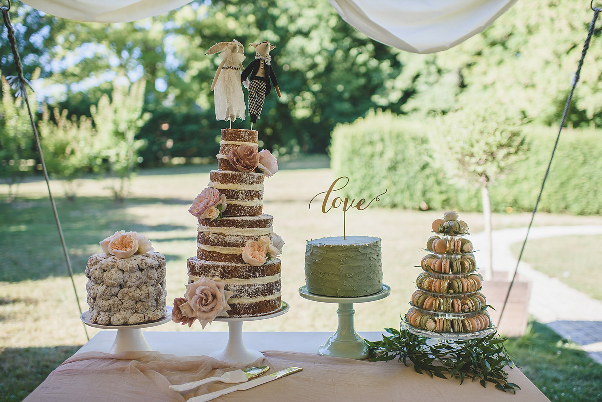 Helaina and Dan had an English country garden-meets French boho chic wedding at Chateau La Durantie in The Dordogne. Photography by Rik Pennington.