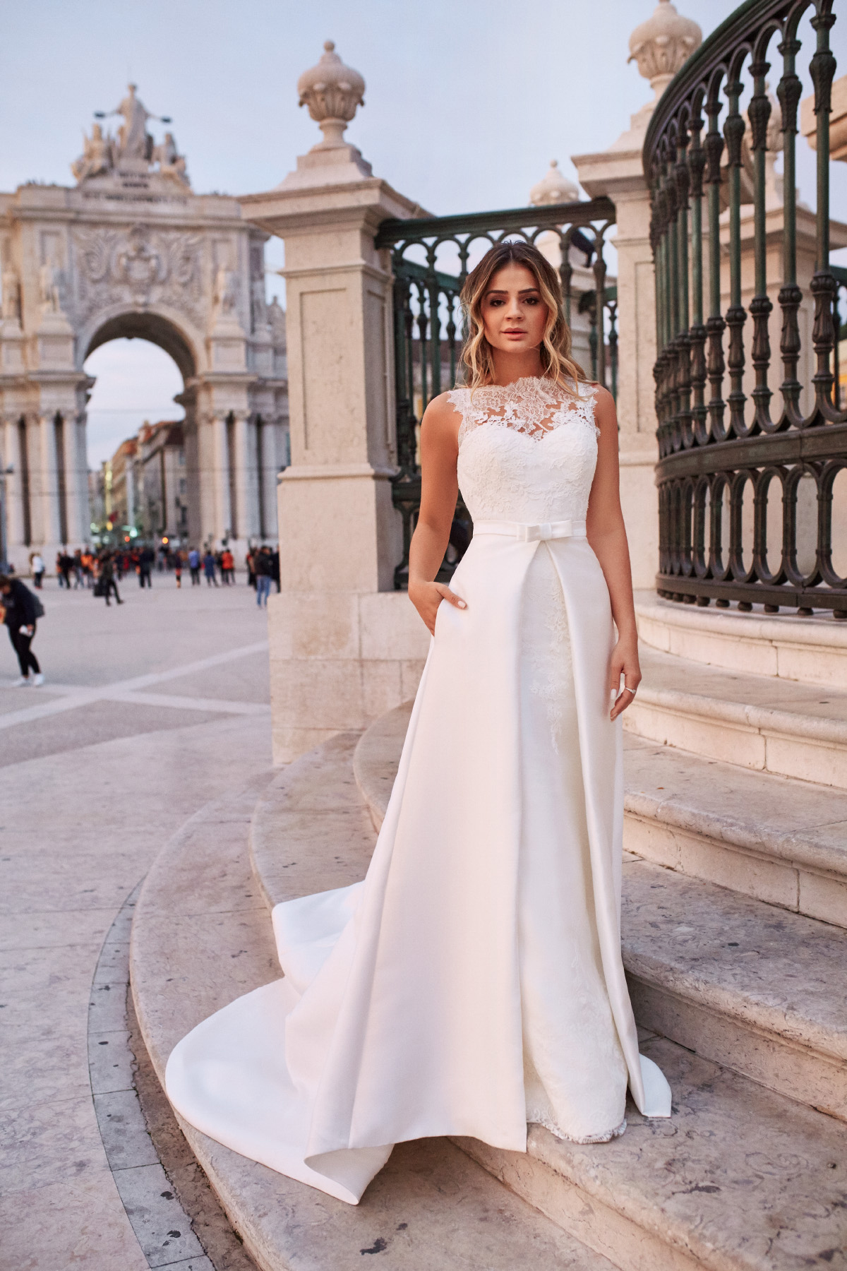 ItBridesLisboa Thassia AITZIBER 05 LOWRES sRBG - Here Come The New 2017 #PronoviasItBride ItBridesLisboa Thassia AITZIBER 05 LOWRES sRBG