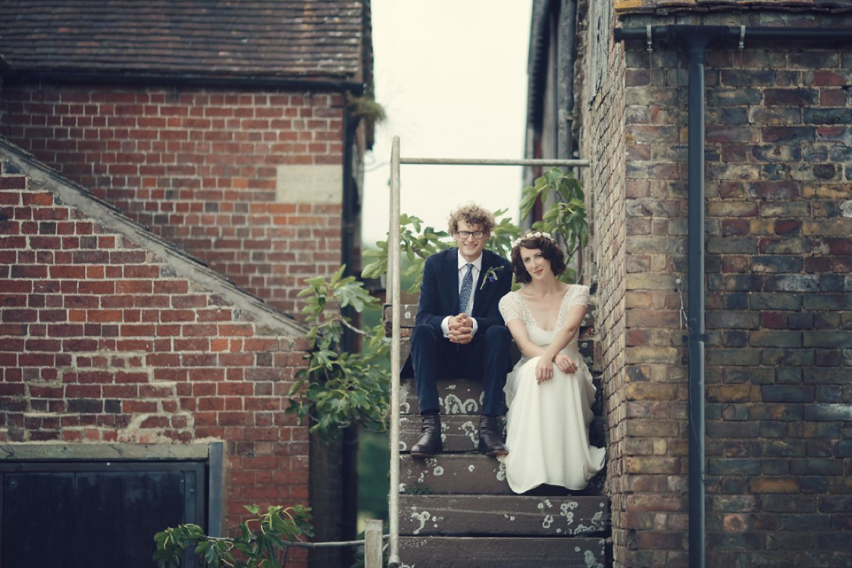 Laure de Sagazan colourful barn wedding 1 1