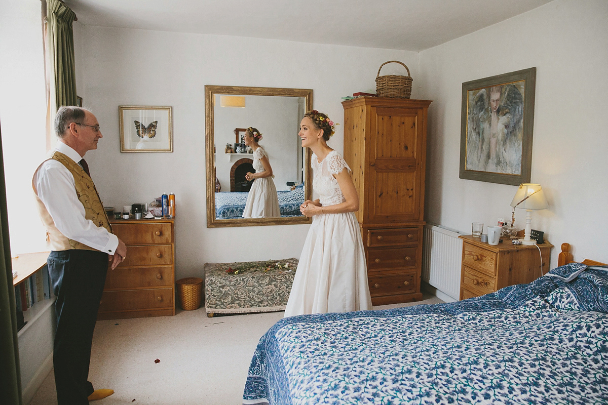 colourful relaxed somerset summer wedding 16 1