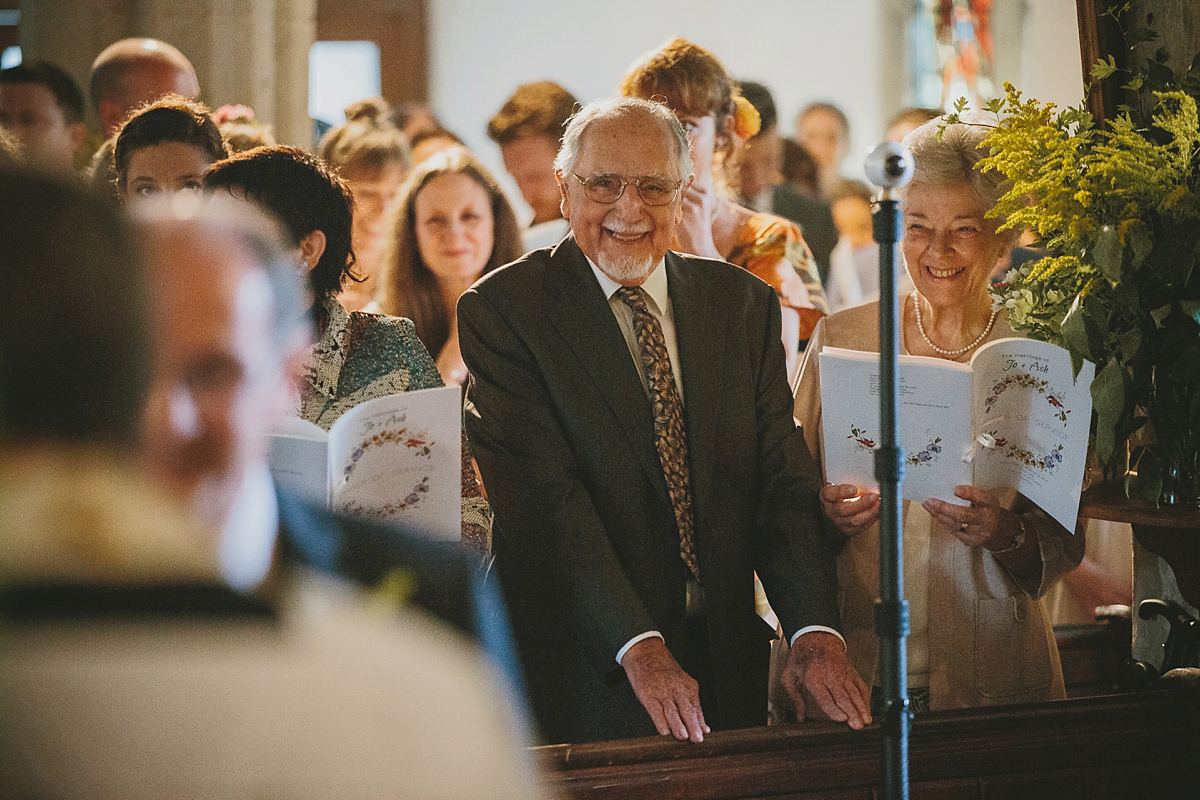 colourful relaxed somerset summer wedding 29 1