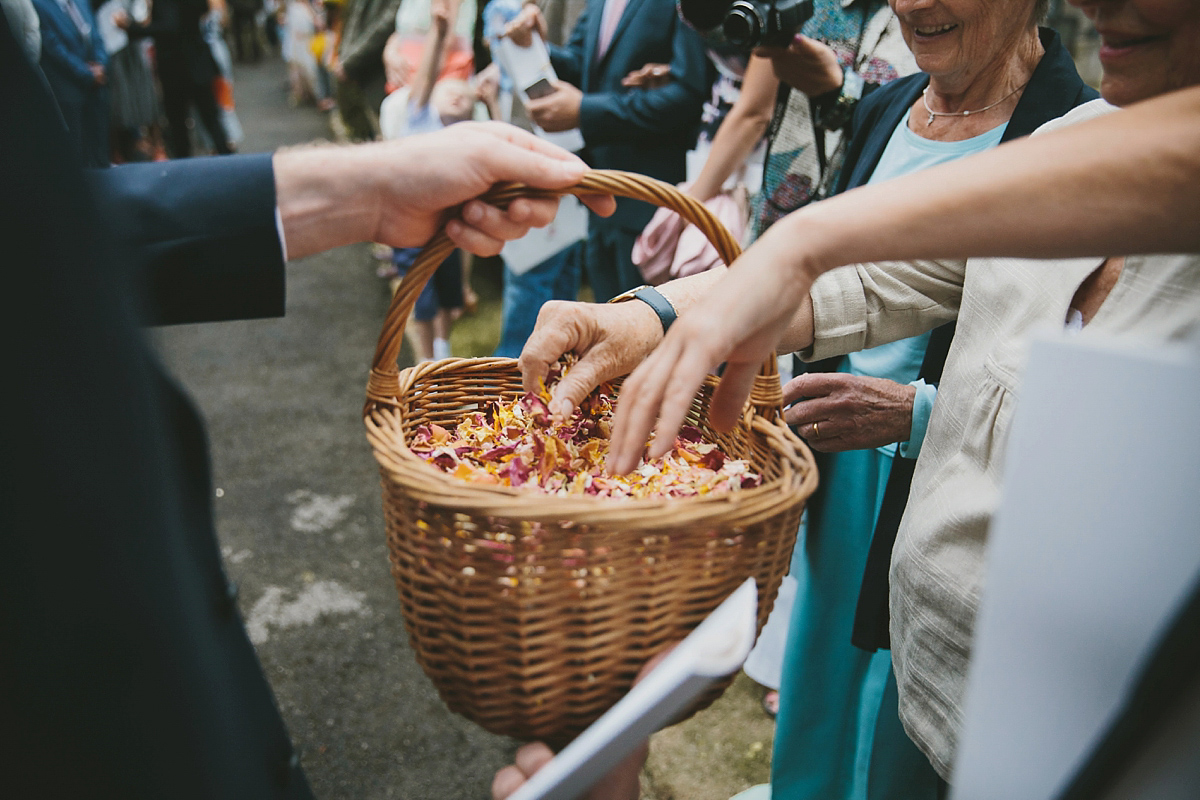 colourful relaxed somerset summer wedding 33 1