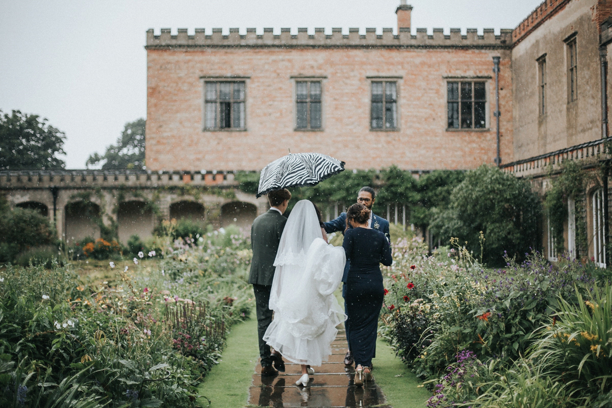 justin alexander rainy day wedding 58 1