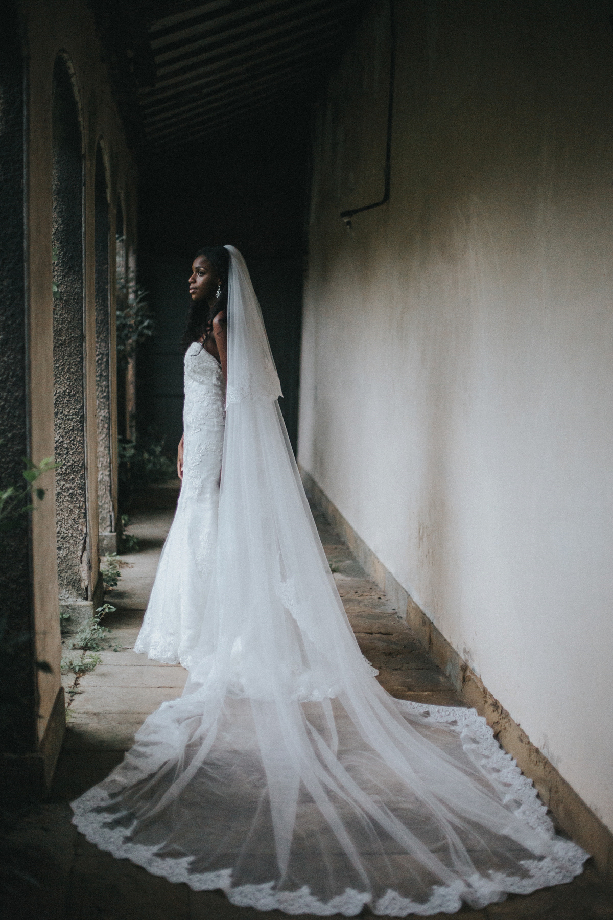 Justin Alexander for a Modern Romantic Country House Wedding